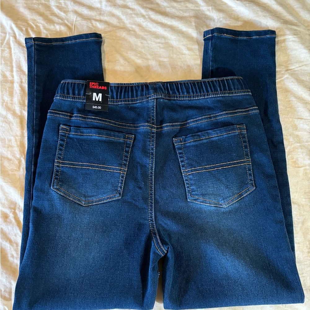 Jeans - Picture 2 of 6